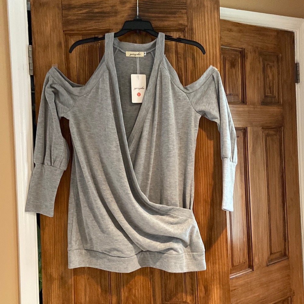 yingkis, grey, M